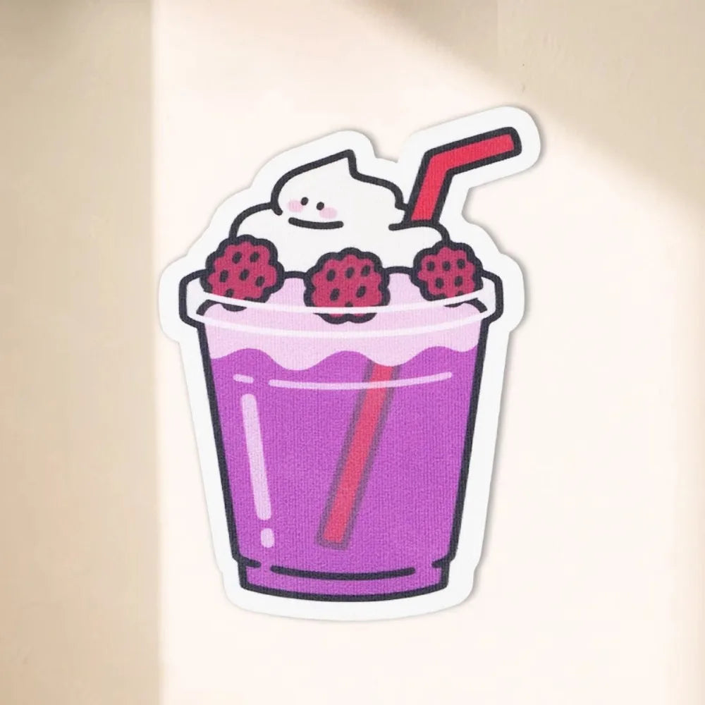 Space-Saving Wall Cat Scratcher – Fun Drink Design